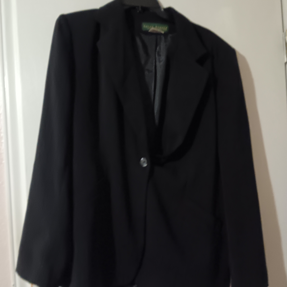 Harve Benard Classic Black Blazer